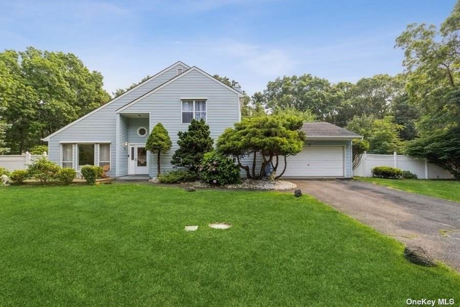 14 Gardenia Avenue - Photo 1
