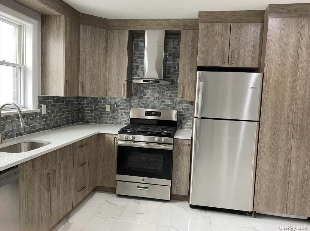 31-12 38th Avenue - Photo 1