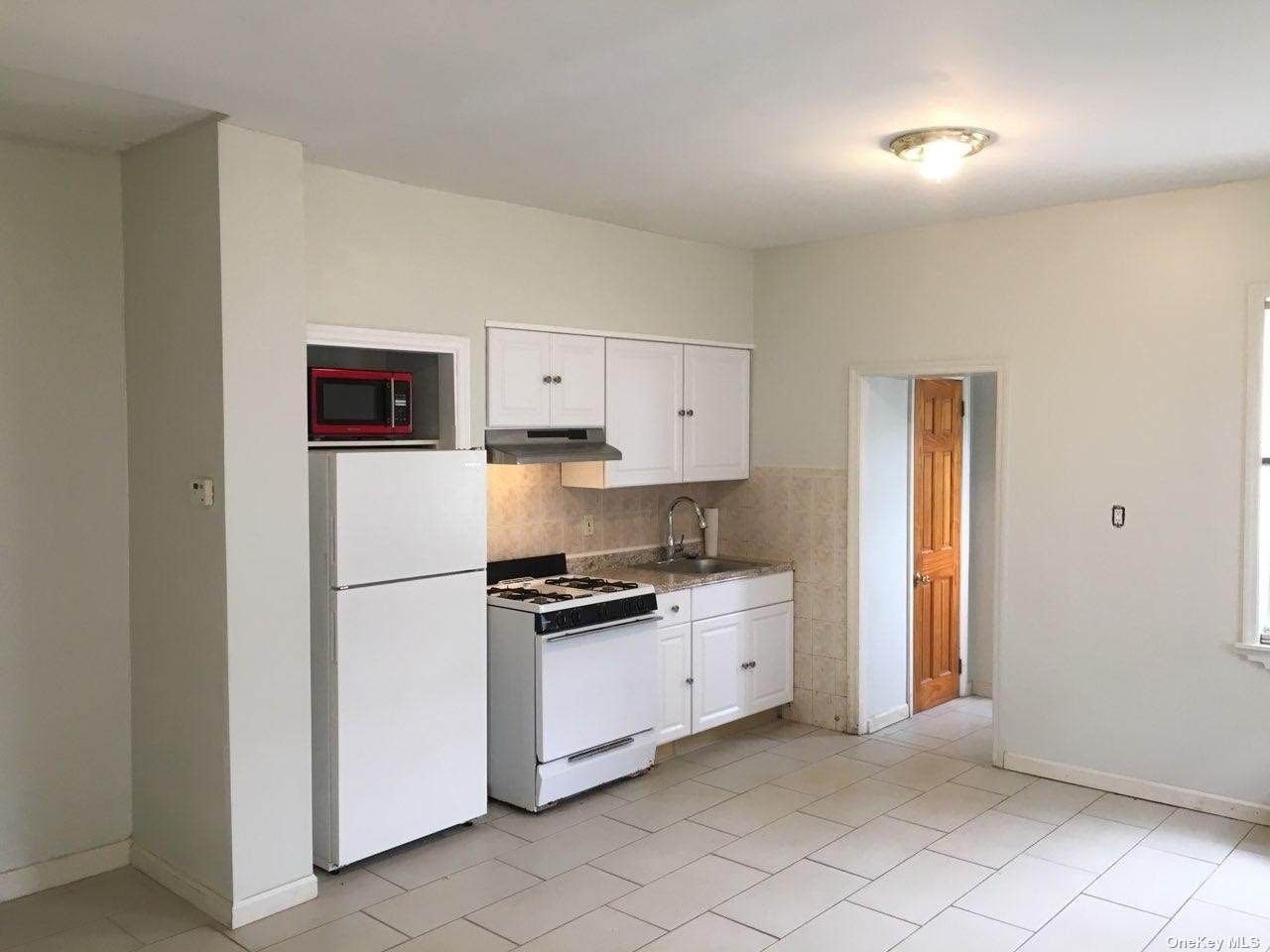 13 South 8 Street - Photo 1