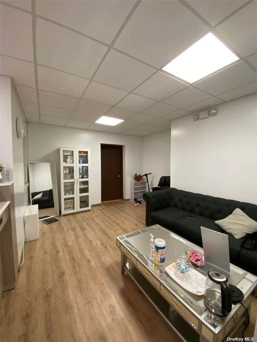 132-35 Sanford Avenue - Photo 1