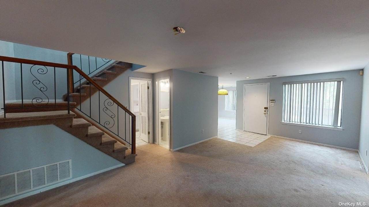 300 Birchwood Road - Photo 1