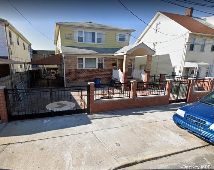 101-20 217th Pl - Photo 1