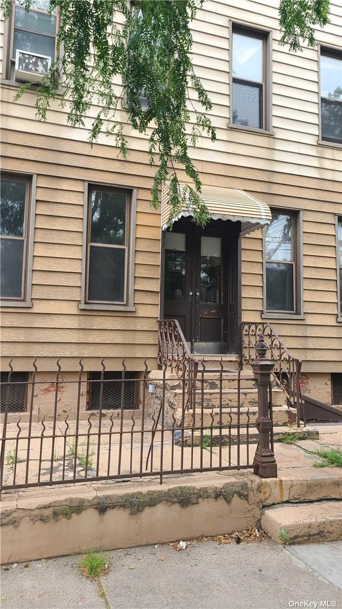 64-31 Catalpa Avenue - Photo 1