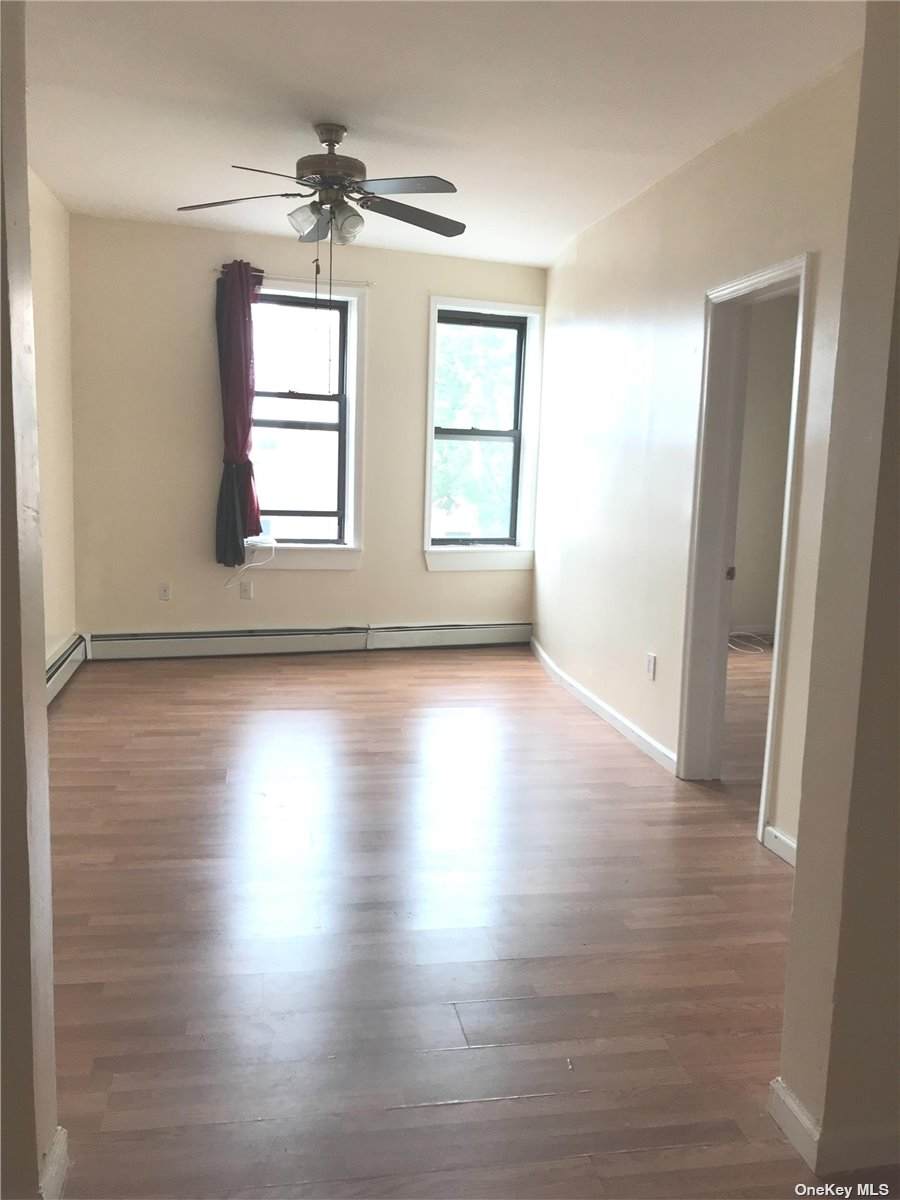 219-45 Jamaica Avenue - Photo 1