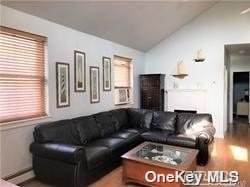 30 Wisconsin Street - Photo 1