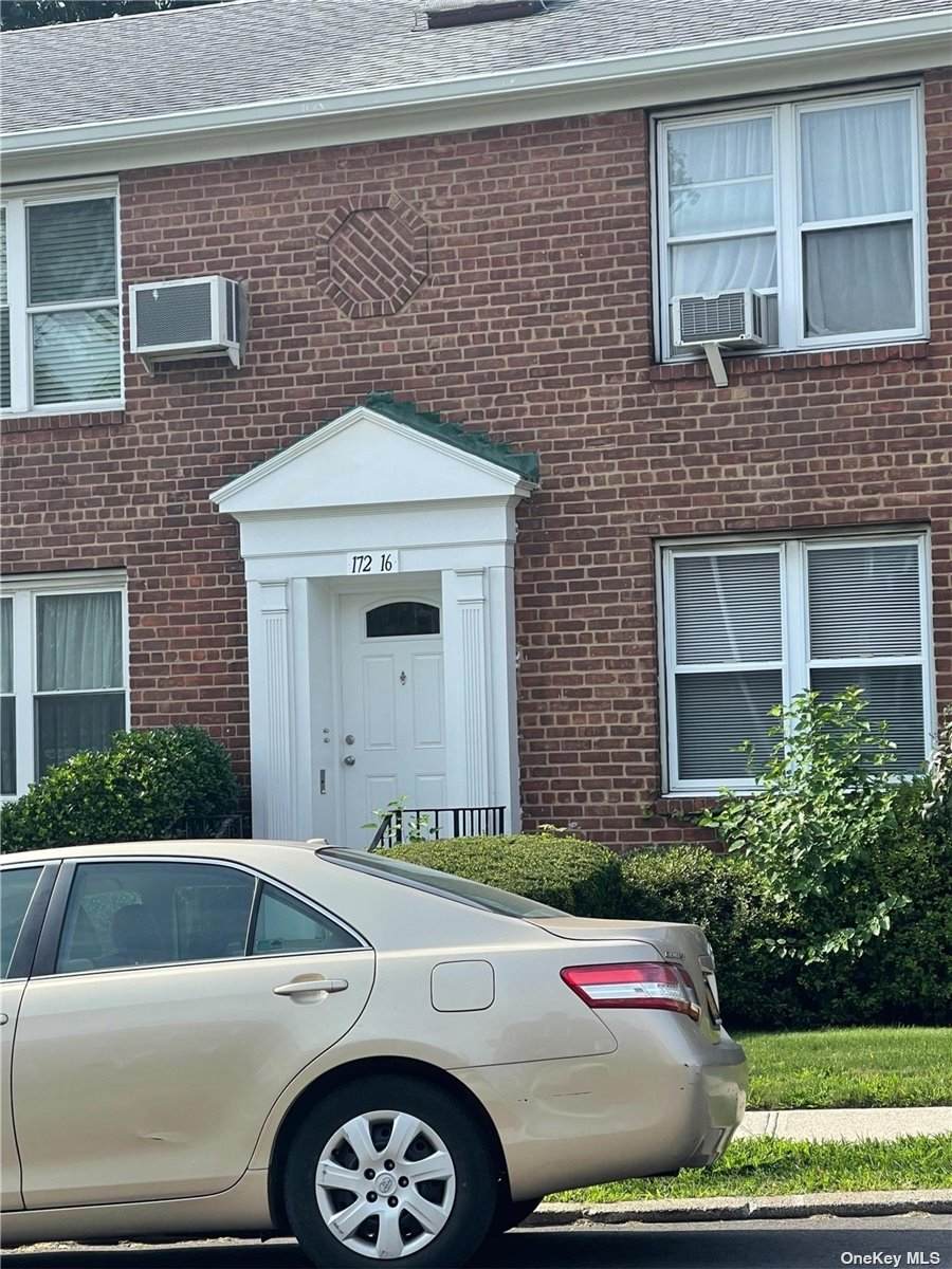 172-16 Crocheron Avenue - Photo 1