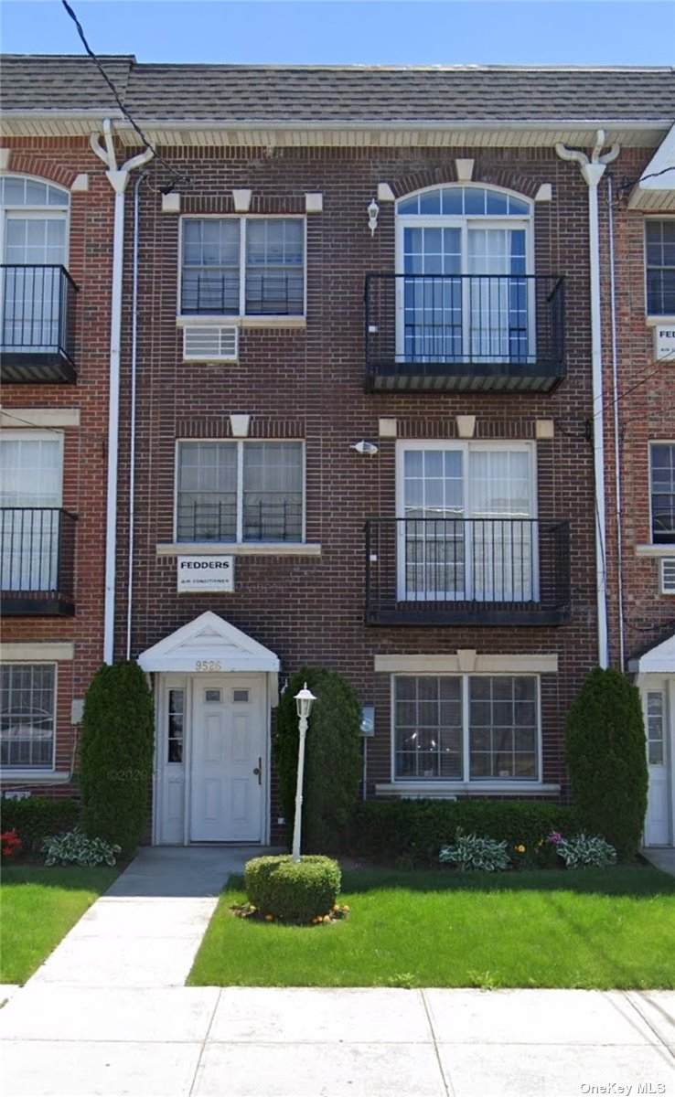 9526 Schenck Street - Photo 1