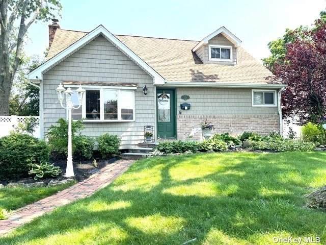 1241 Daffodil Lane - Photo 1