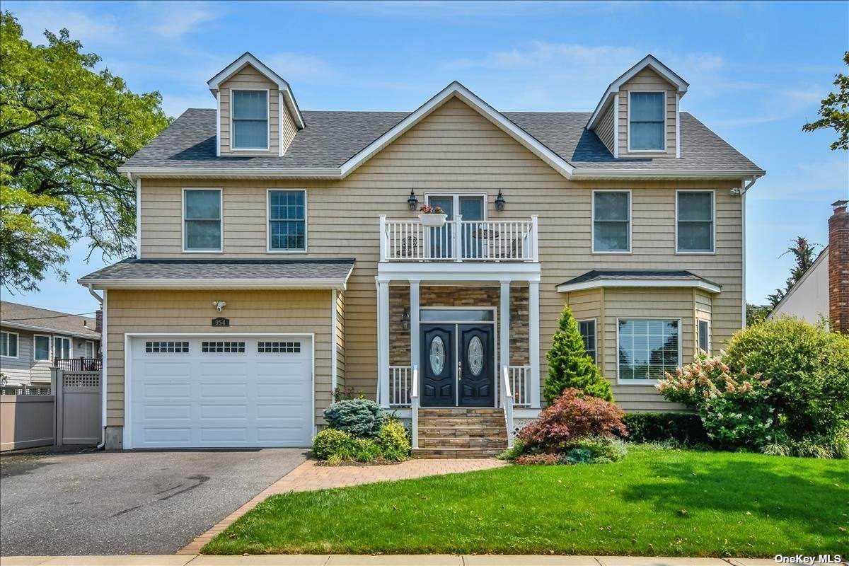 954 Glenridge Avenue - Photo 1