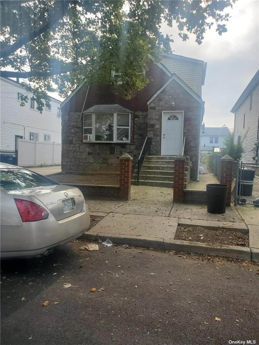 142-16 174th Street - Photo 1