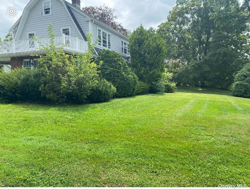 160 West Neck Road - Photo 1