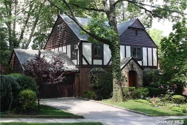179-43 Tudor Rd - Photo 1