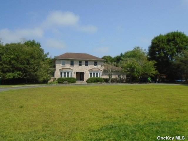 35 Watchogue Avenue - Photo 1