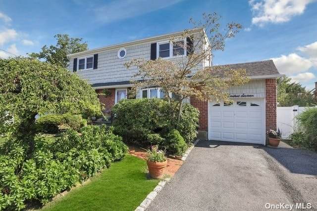 116 Richmond Avenue - Photo 1