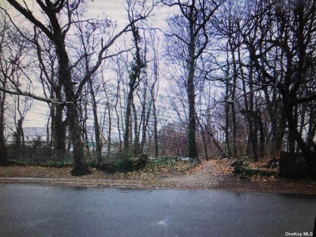 534 Middle Country Road - Photo 1