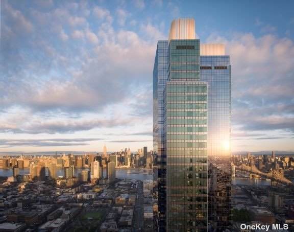 3 Court Square - Photo 1