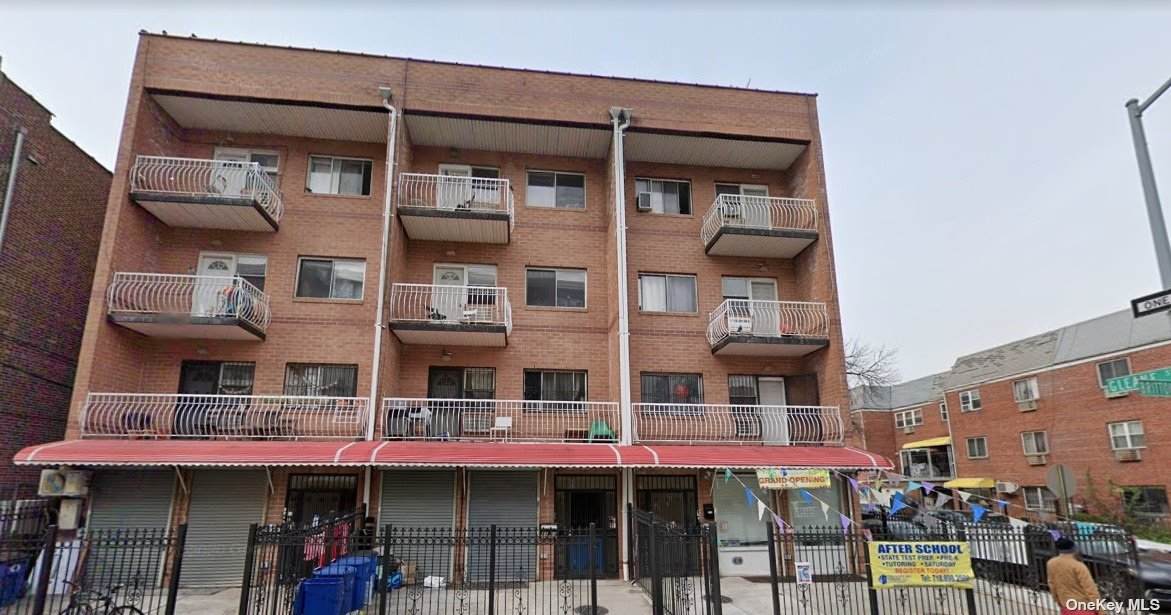85-45 Britton Avenue - Photo 1