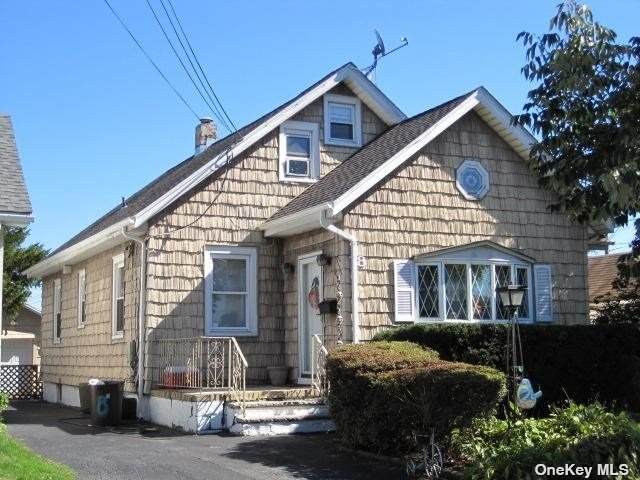 8 Chicago Avenue - Photo 1