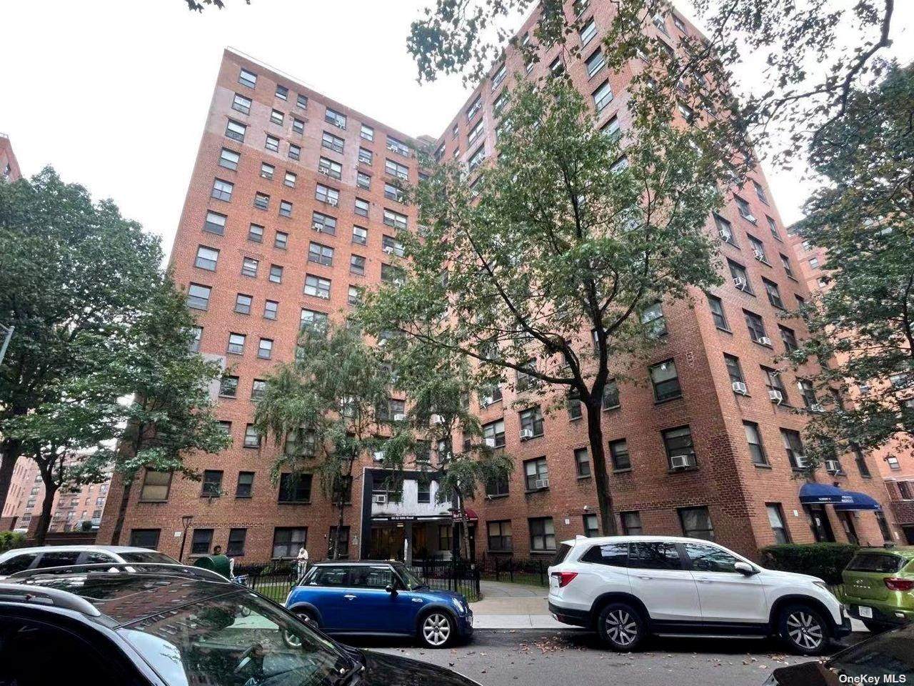 99-52 66 Road - Photo 1