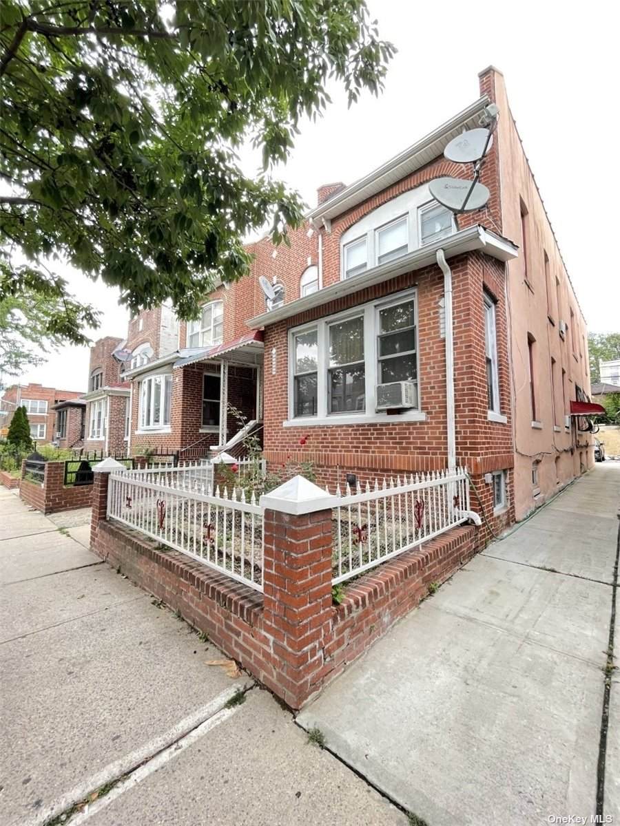 32-07 83rd Street - Photo 1