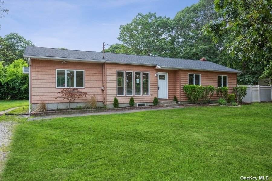 110 Lexington Road - Photo 1