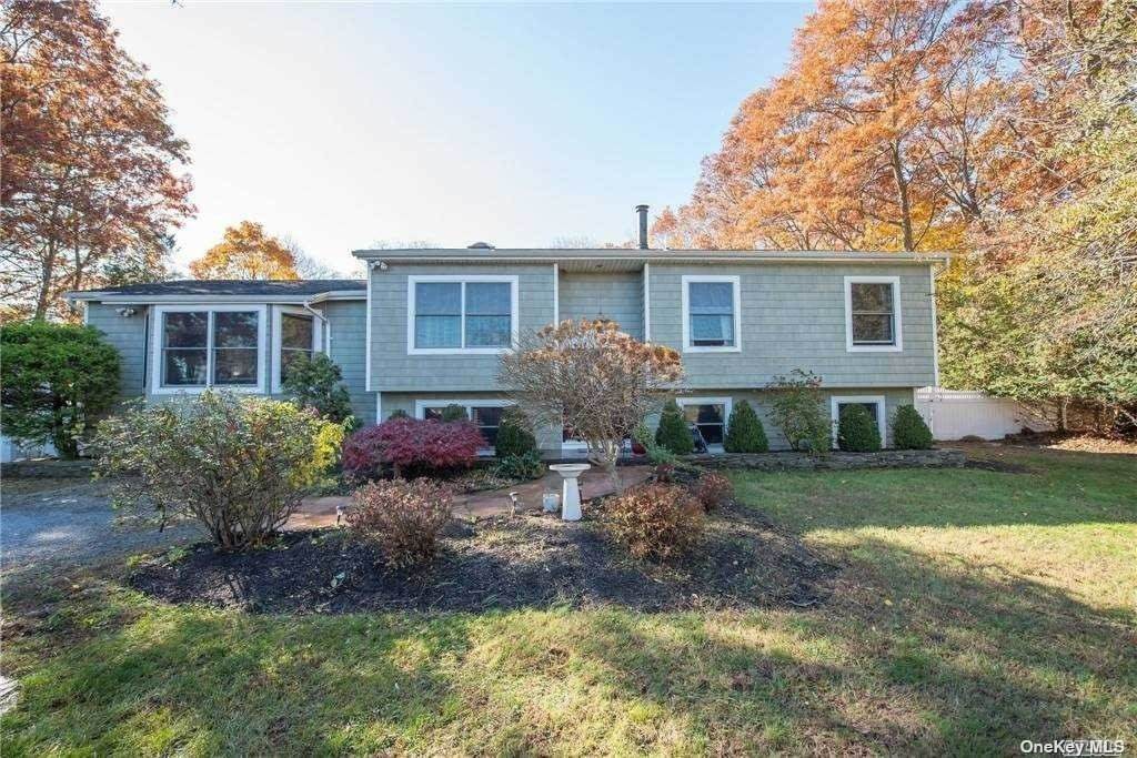 84 Miller Place Middle Island Road - Photo 1