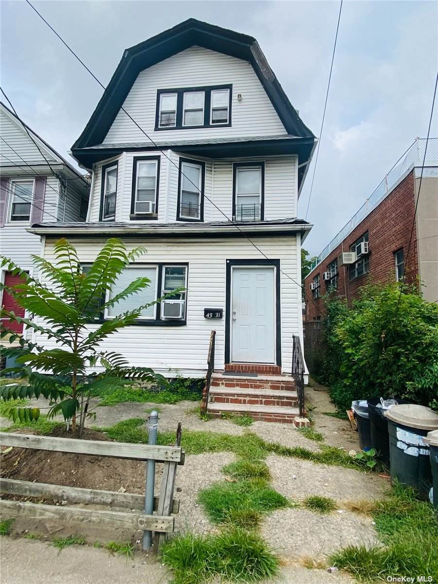 43-31 Bowne Street - Photo 1