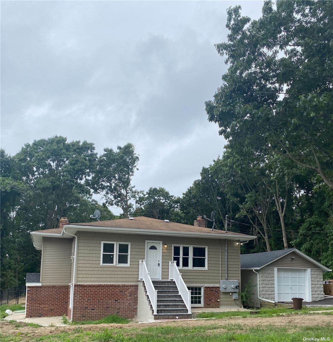 110 Roosevelt Boulevard - Photo 1