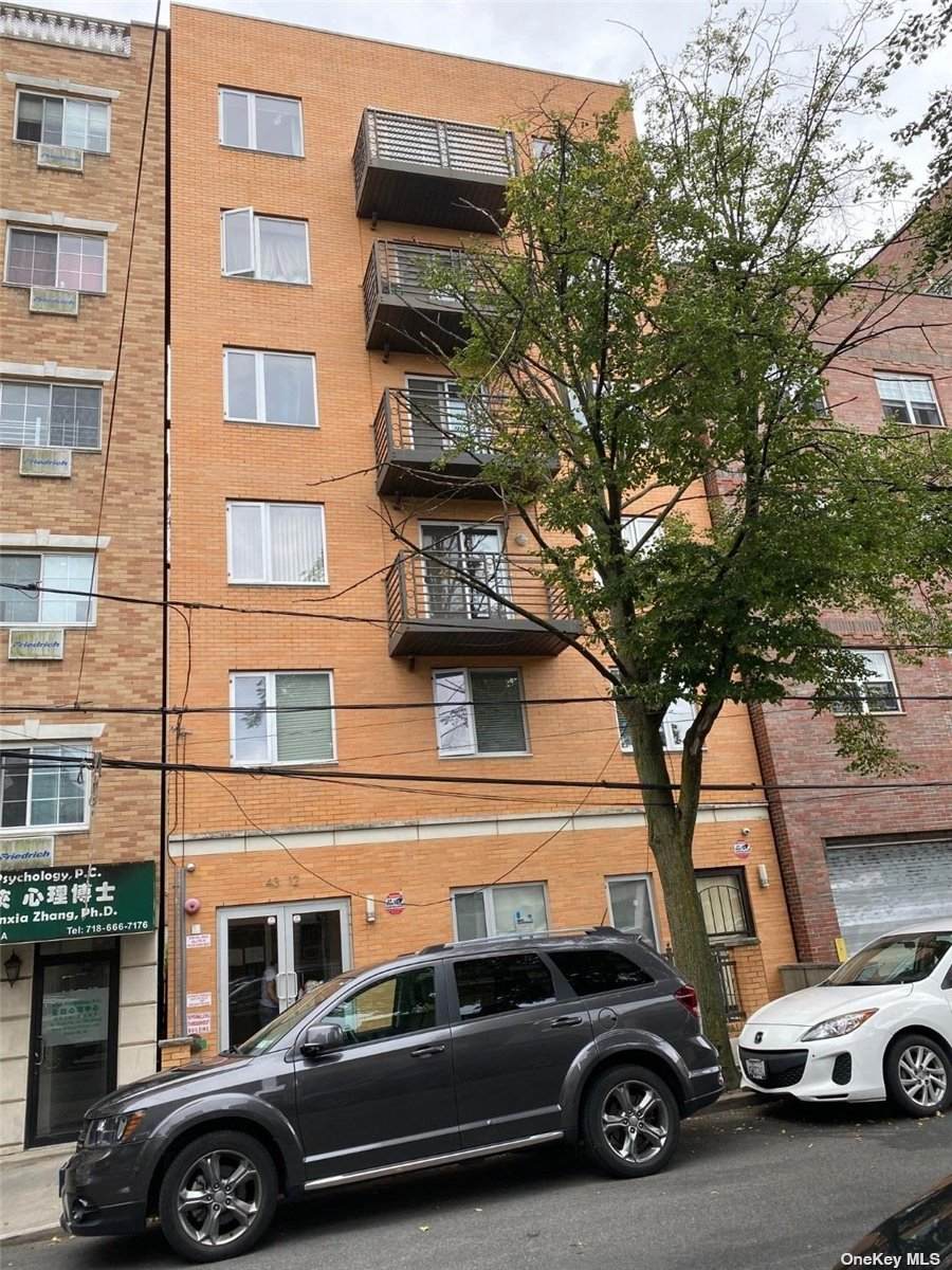 43-12 Robinson Street - Photo 1