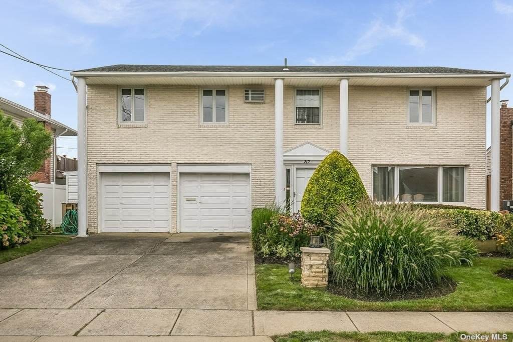 37 Reynolds Drive - Photo 1