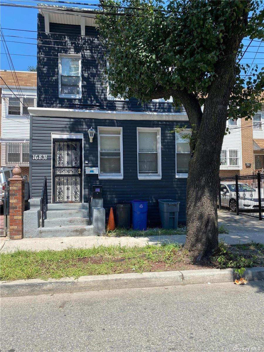 168-31 93rd Avenue - Photo 1