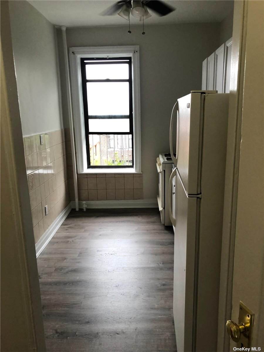 32-05 81 Street - Photo 1
