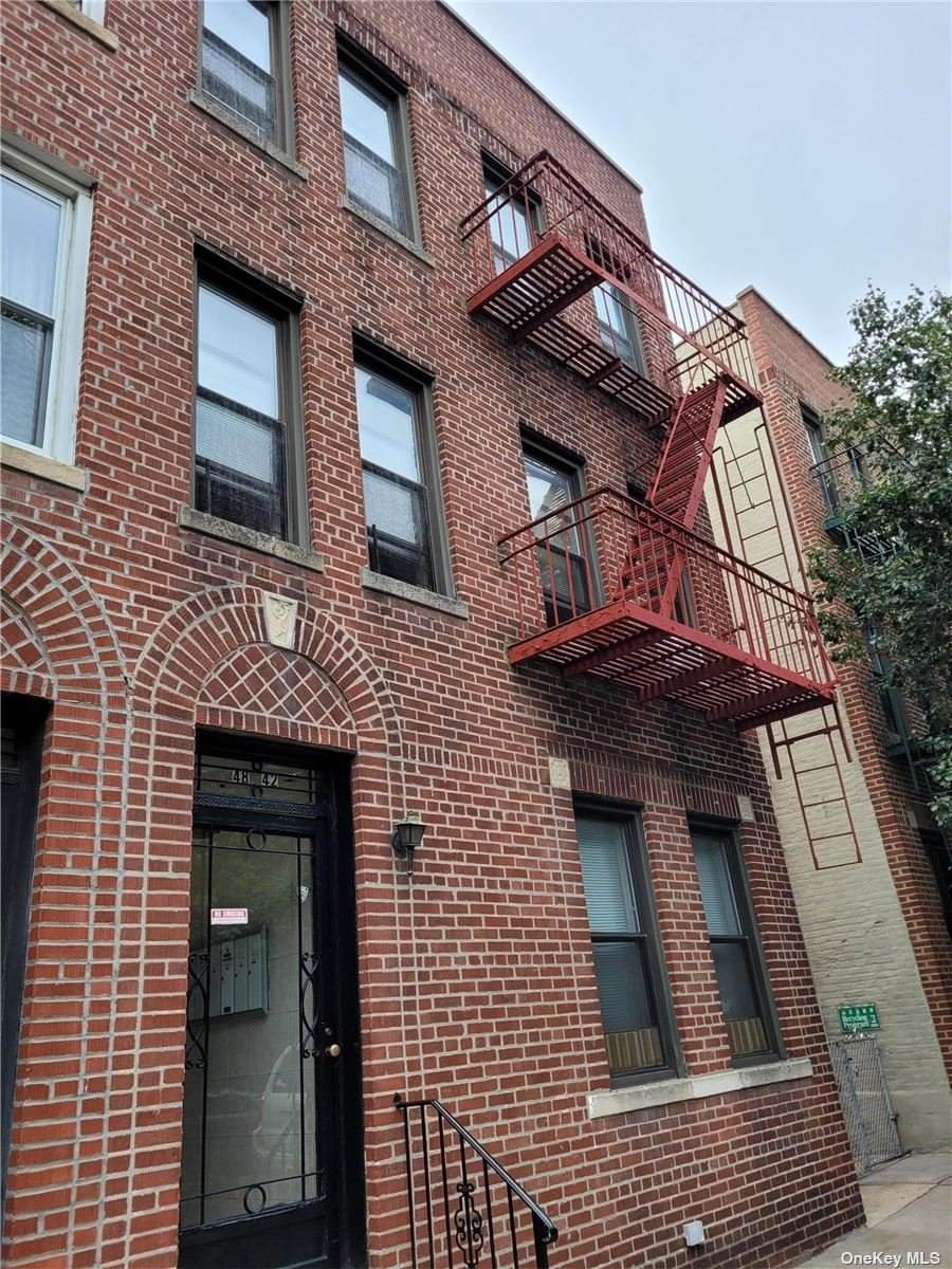 48-42 41st Street - Photo 1