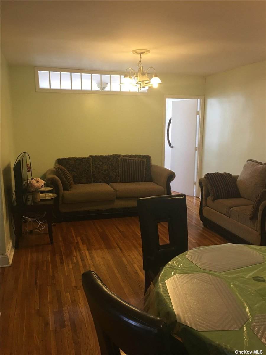 720 31 Street - Photo 1