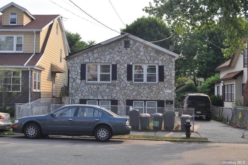 119-28 193rd Street - Photo 1