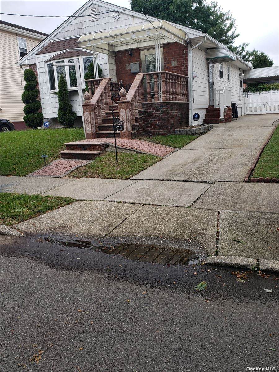 127-03 152 Ave - Photo 1