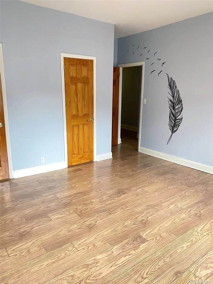 42-33 Kissena Boulevard - Photo 1
