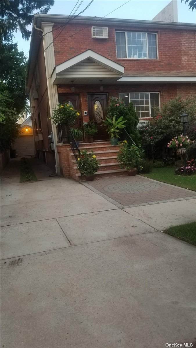 137-19 Southgate Street - Photo 1