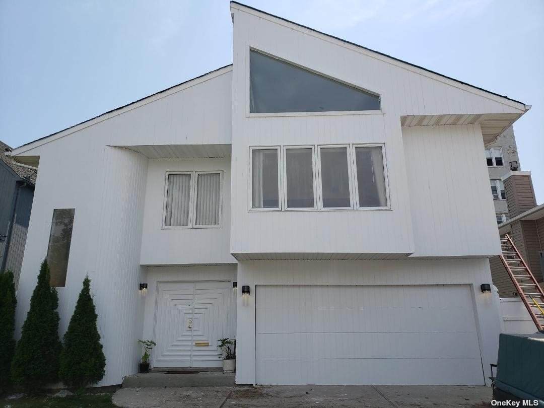 216 Penn Street - Photo 1