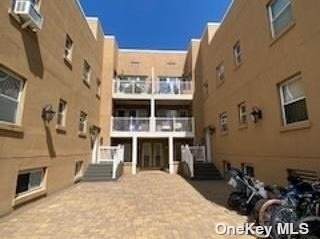255 Broadway - Photo 1