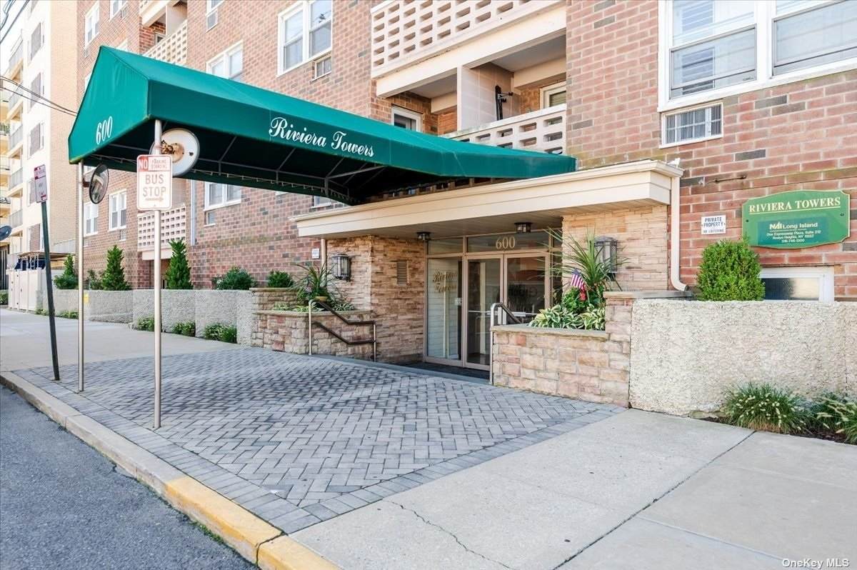 600 Shore Road - Photo 1
