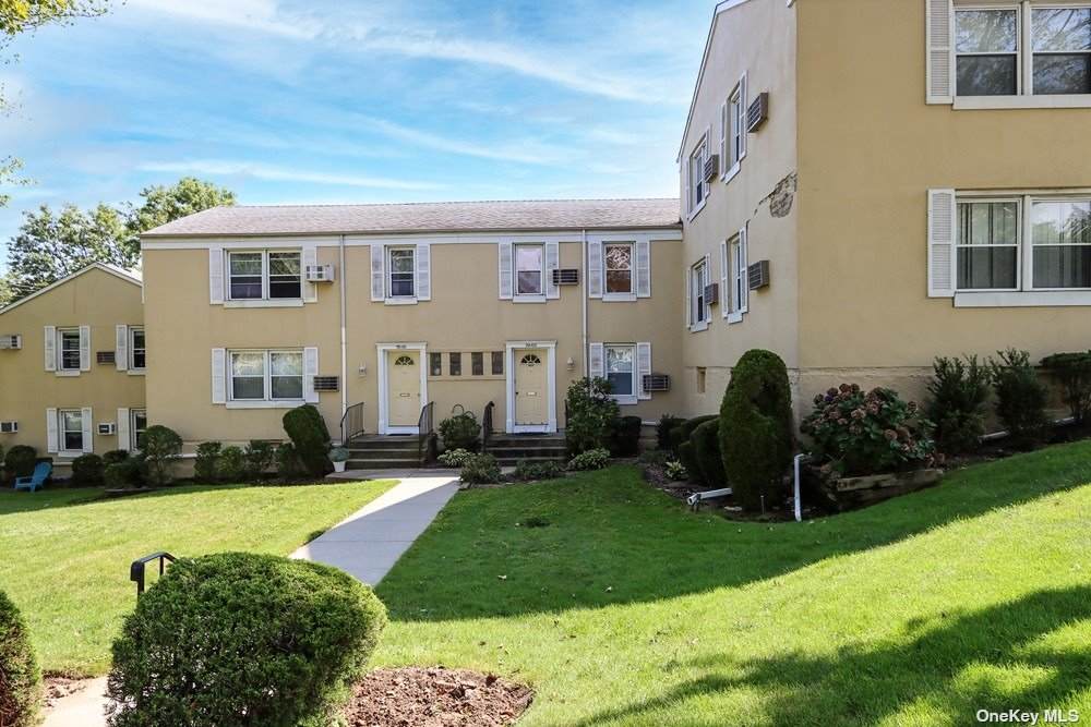 70-03 252nd Street - Photo 1