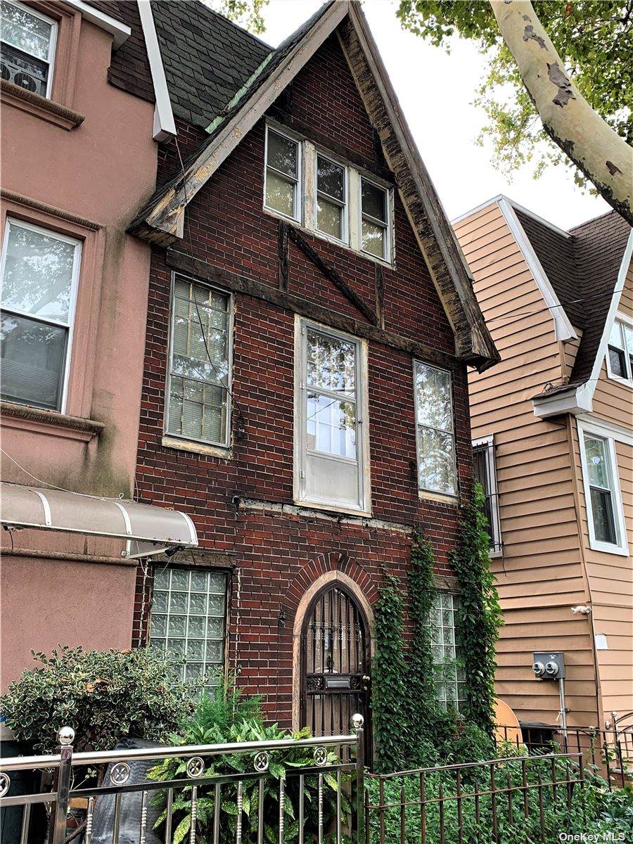 37-22 68th Street - Photo 1