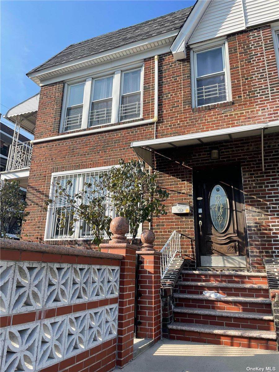 39-29 50th Avenue - Photo 1