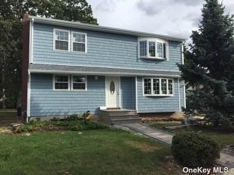 19 Hallock Street - Photo 1