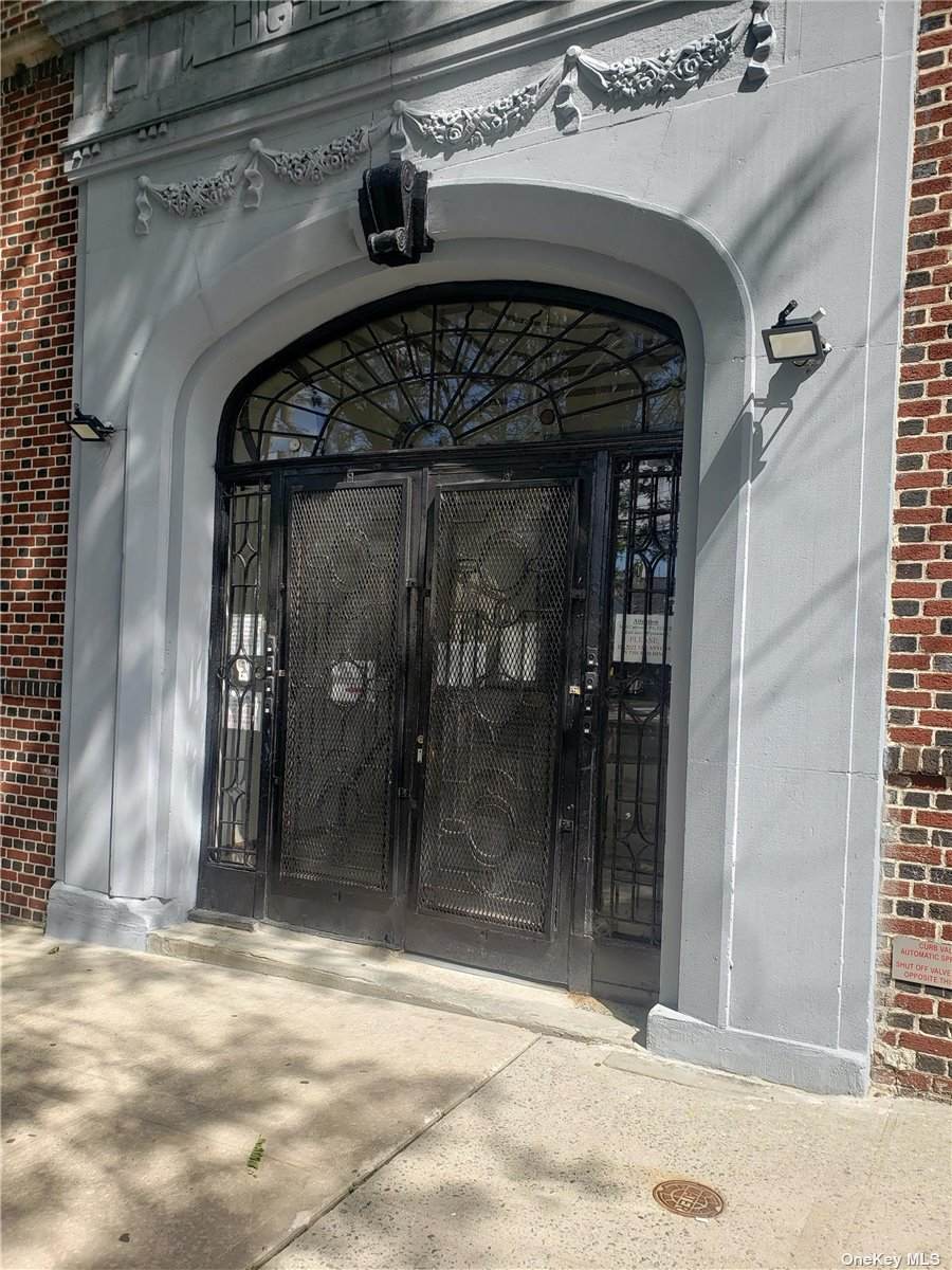 86-25 162 Street - Photo 1