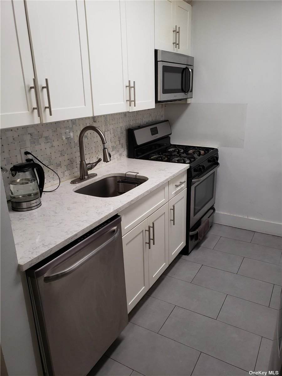 52-30 39th Avenue - Photo 1
