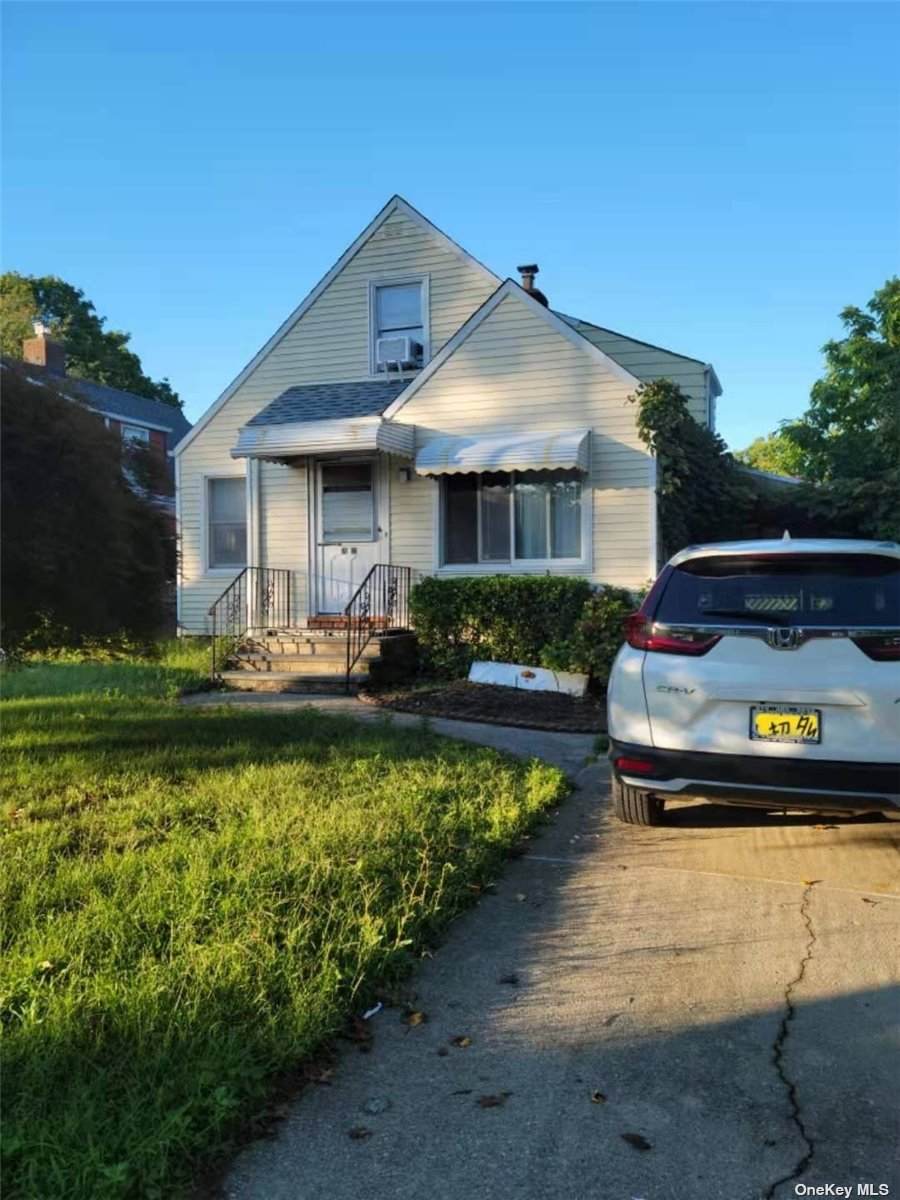 7633 266th Street - Photo 1