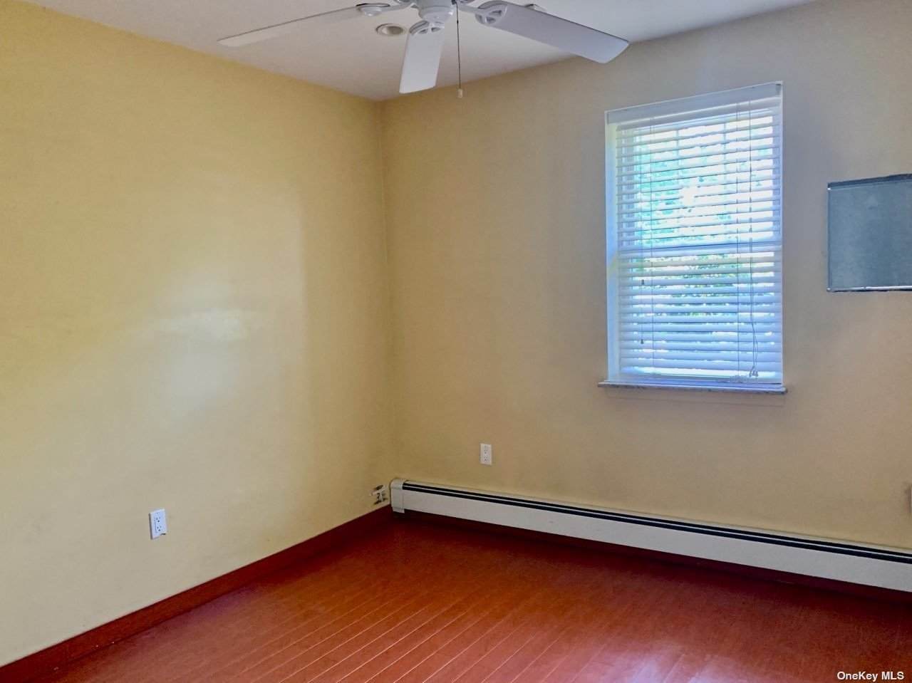 390 Lucille Avenue - Photo 1