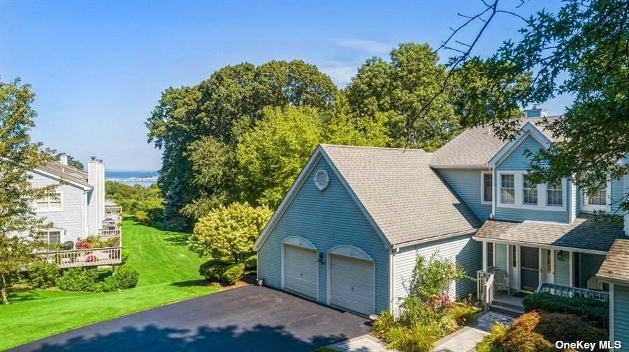 204 Mountain Ridge Drive - Photo 1